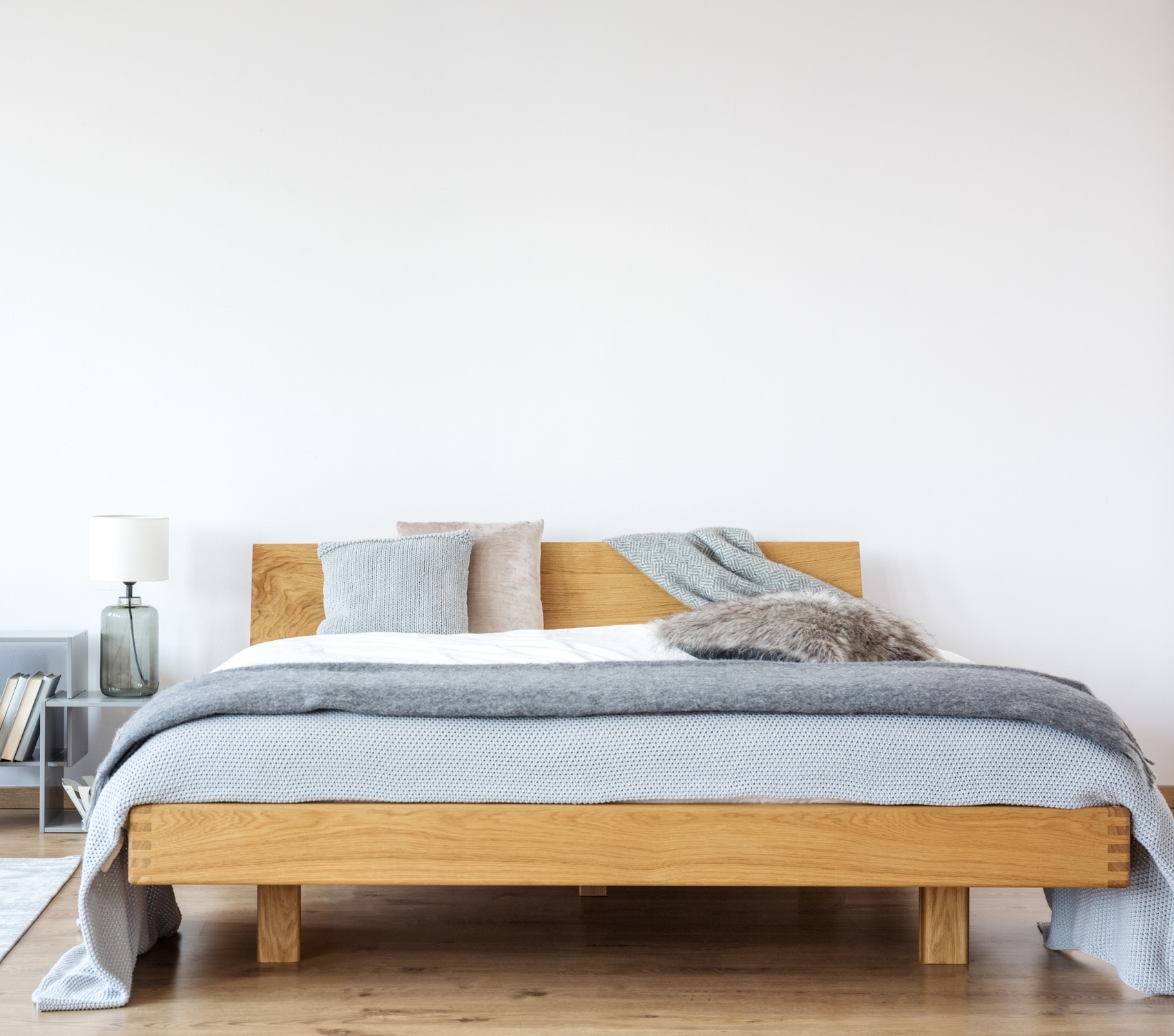 Dlaczego warto wybrać łóżka z płyty meblowej?